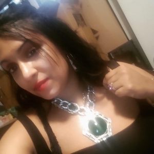 Meet your Posher, Malisha